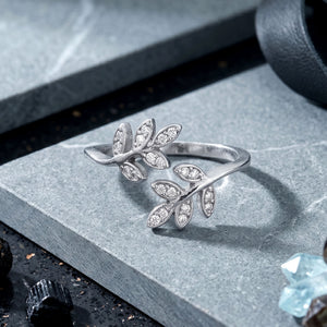 Leaf Design CZ 925 Sterling Silver Rhodium Plated Toe Ring