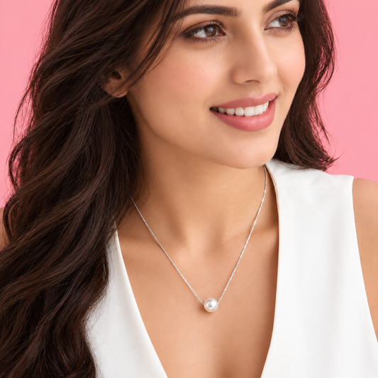 Elegant Pearl Pendant Necklace