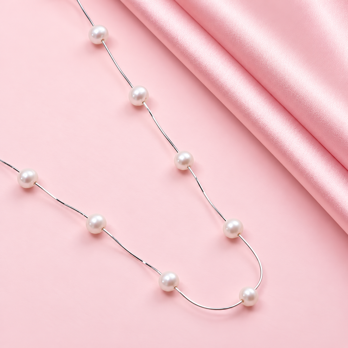 Elegant Pearls Chain