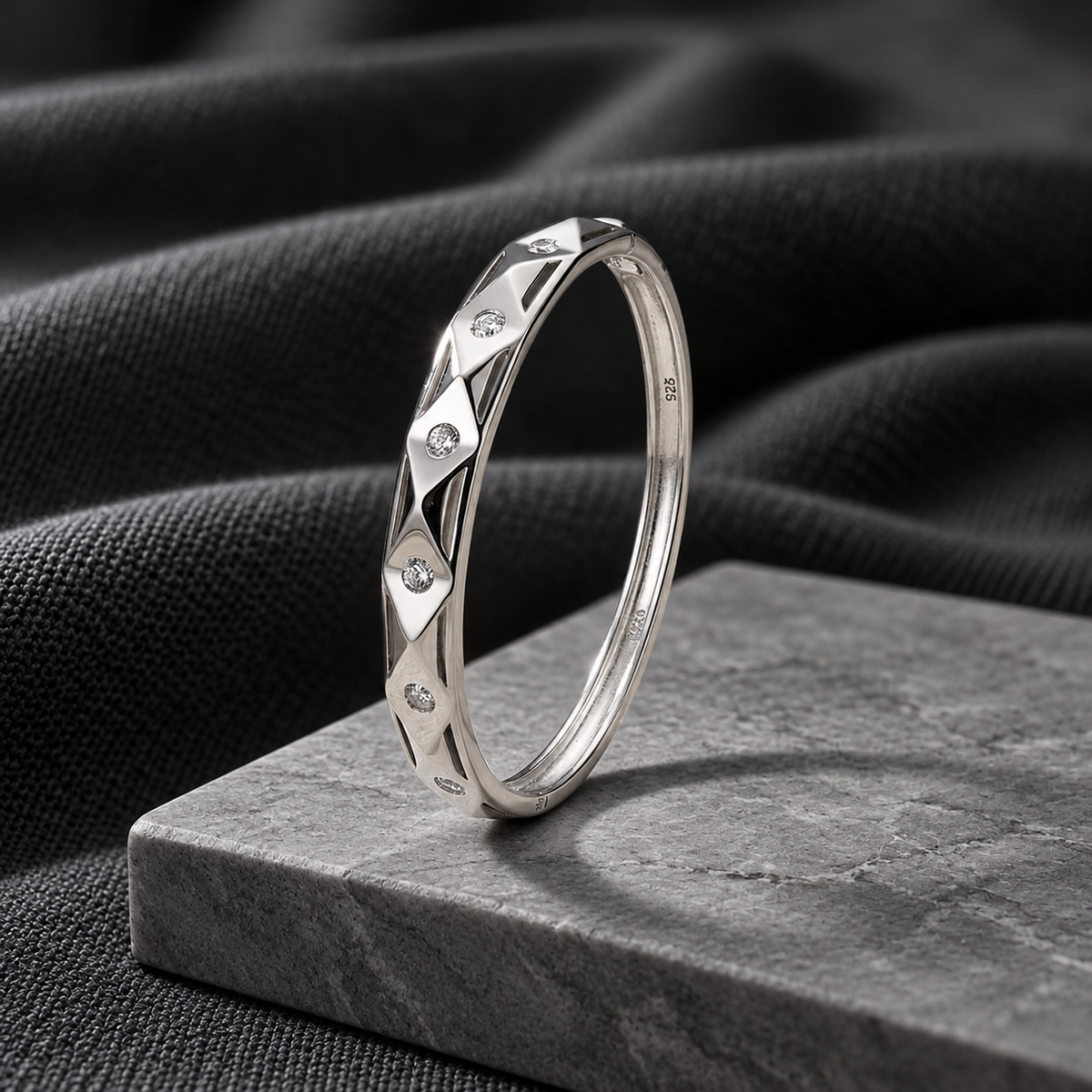 Men's Geometric Diamond Silver Kada